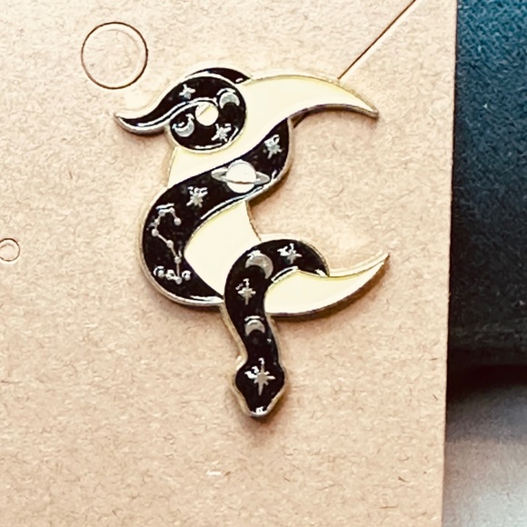 2/$15 Crescent Moon Wrapped w/Black Snake Stars Moons Constellation & Planet - Picture 2 of 8